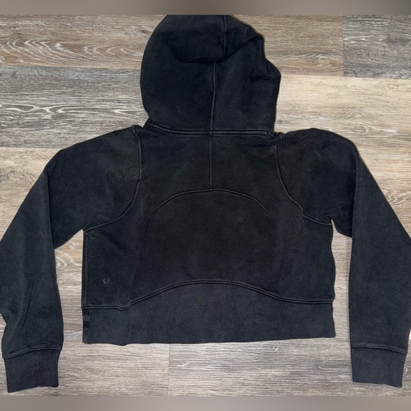 Lululemon Cropped Hoodie - Picture 5 of 9